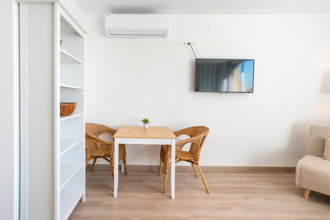 Urbe10 Atarazanas Premium Loft 4 Apartment Malaga Ngoại thất bức ảnh