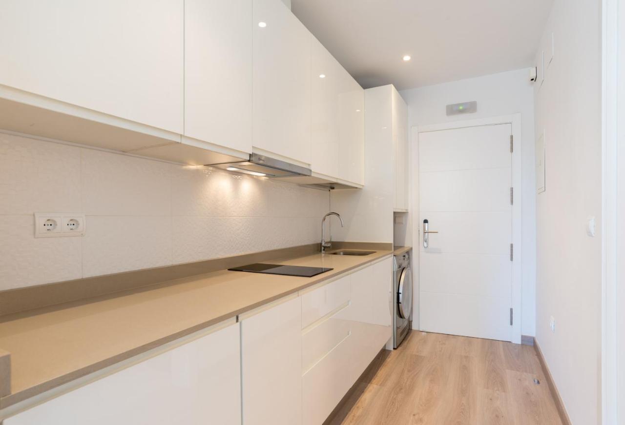 Urbe10 Atarazanas Premium Loft 4 Apartment Malaga Ngoại thất bức ảnh
