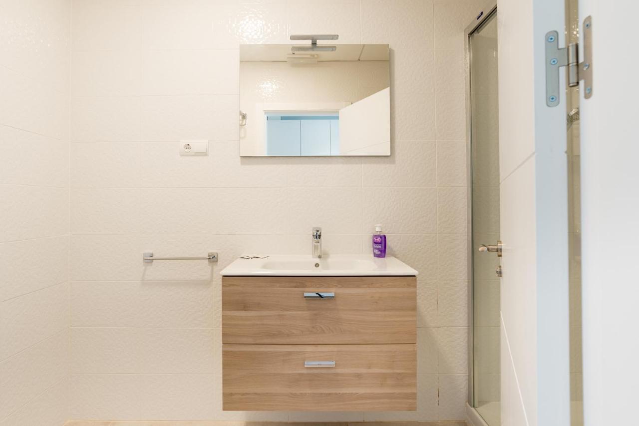 Urbe10 Atarazanas Premium Loft 4 Apartment Malaga Ngoại thất bức ảnh