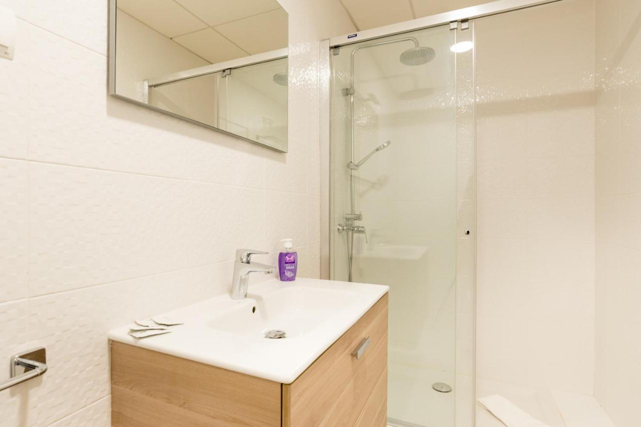 Urbe10 Atarazanas Premium Loft 4 Apartment Malaga Ngoại thất bức ảnh